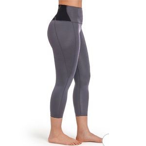 Tommie Copper Women's Pro-Grade Lower Back Support Capri Leggings
